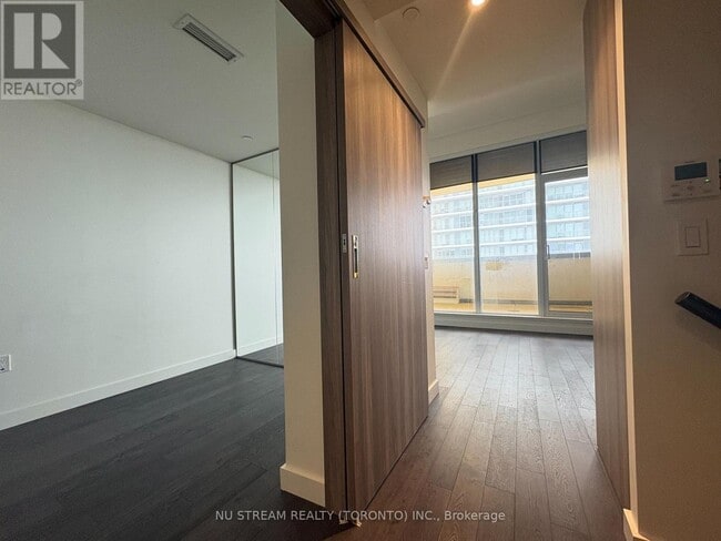 Building Photo - 95 McMahon Dr