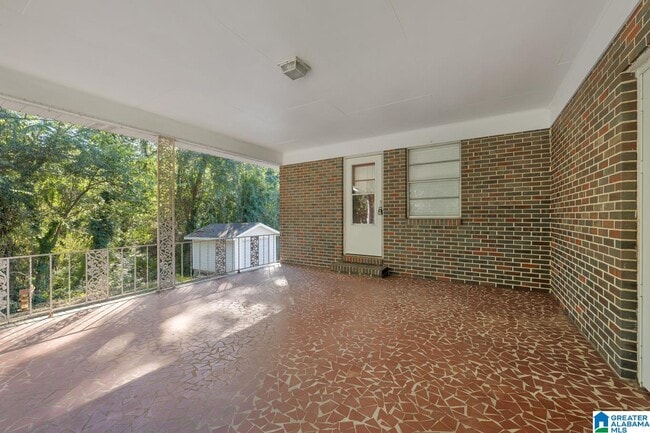Building Photo - 2516 Ridgewood Rd