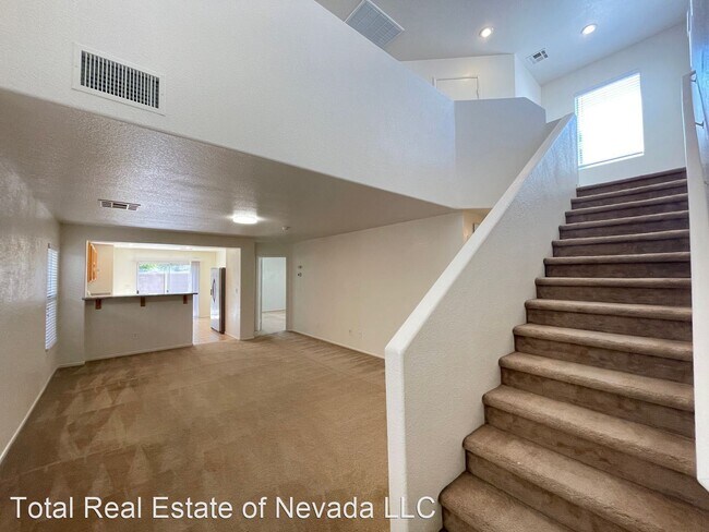 Building Photo - 3 br, 2.5 bath House - 928 Percy Arms St