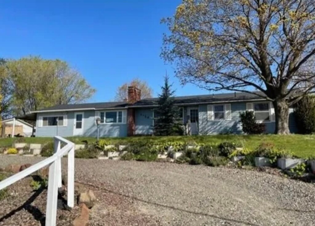 Foto principal - 1123 Columbia Ave