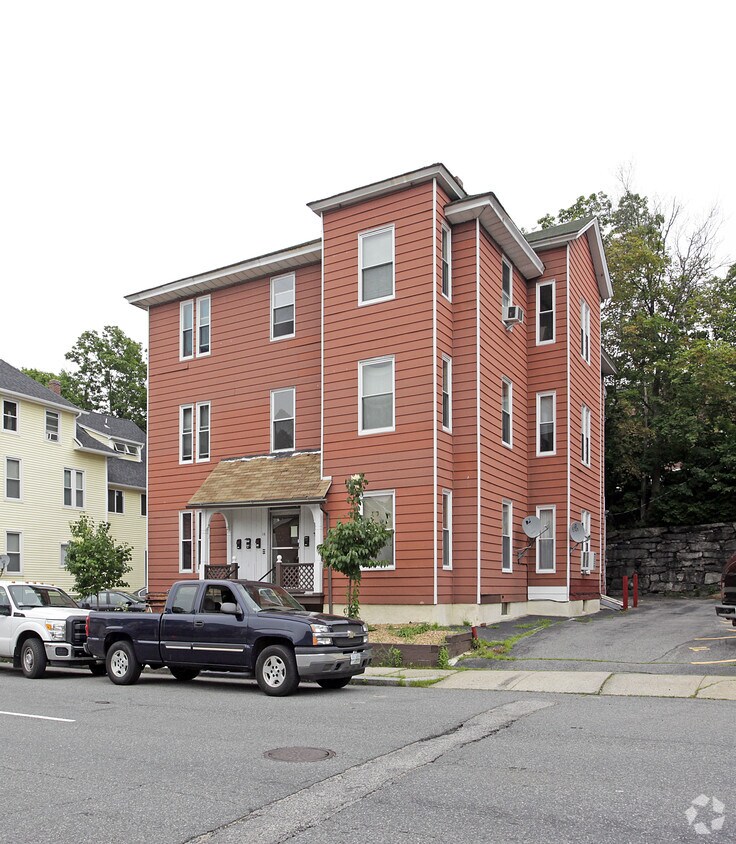 Building Photo - 14 Lancaster St