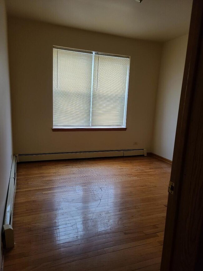 Building Photo - 3725 W Flournoy St