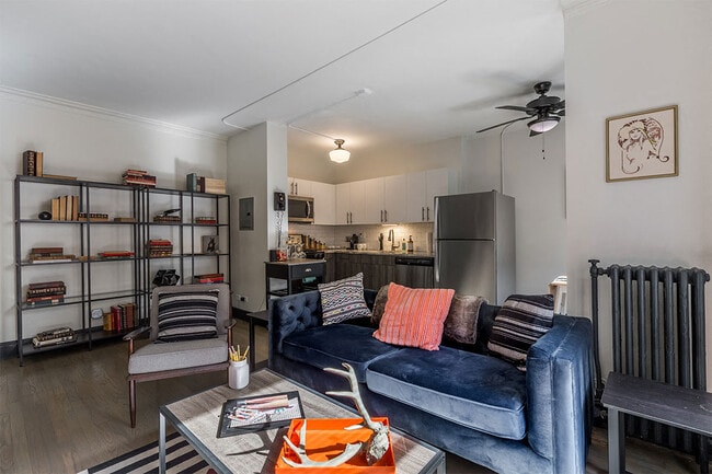 Building Photo - The Edison