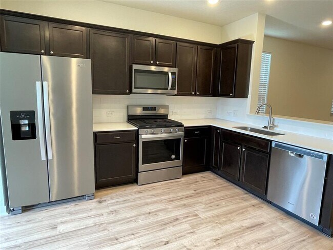 Building Photo - 10713 Meris Ln