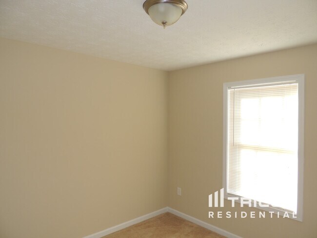 Building Photo - 111 Elder Drive Social Circle GA