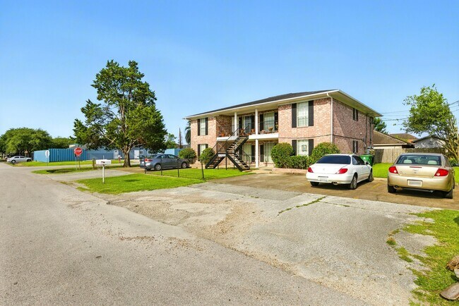 Foto del edificio - 9641 Hollock St