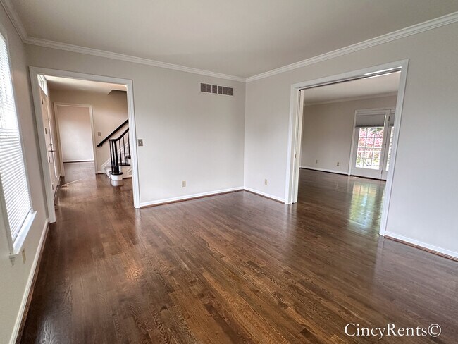 Building Photo - 7982 Lancelot Dr