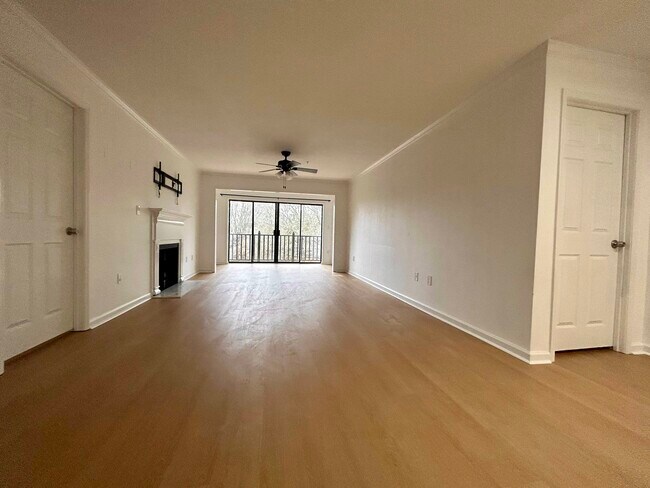 Foto del edificio - 28302 Plantation Dr NE