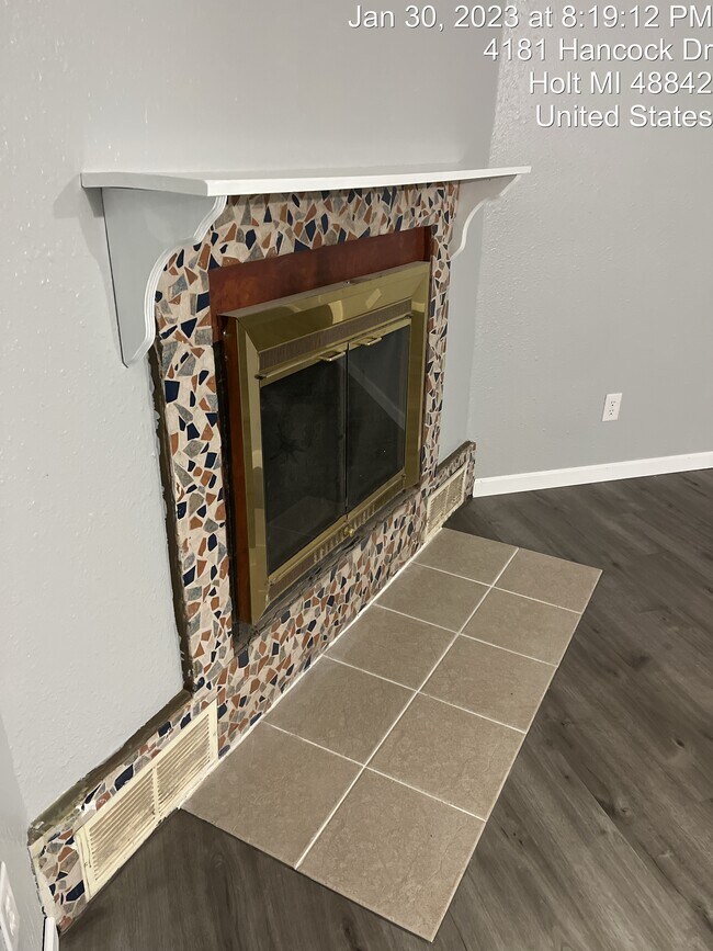 Building Photo - 4181 Hancock Dr