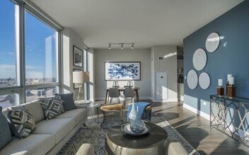 Building Photo - The Elle Apartments