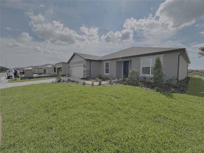 Building Photo - 6360 SW 82nd Pl