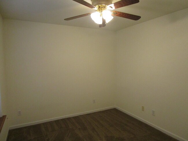 Building Photo - 1723 Juniper Dr