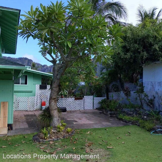Foto del edificio - 3 br, 2 bath House - 41-027 Hihimanu St #A