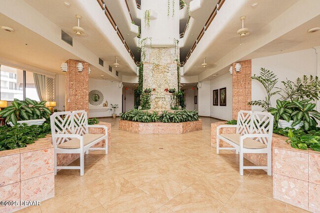 Foto del edificio - 3023 S Atlantic Ave