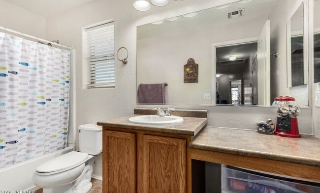 Foto del edificio - 942 S Deerfield Ln