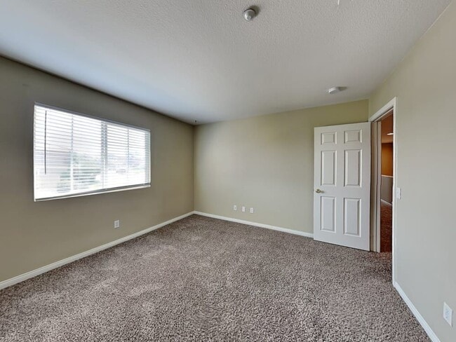 Foto del edificio - 9168 San Luis Obispo Ln