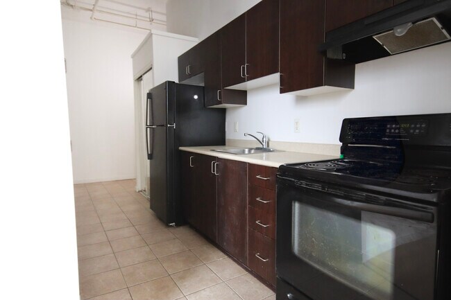 Photo du bâtiment - Cool One Bedroom Loft In Cambridge