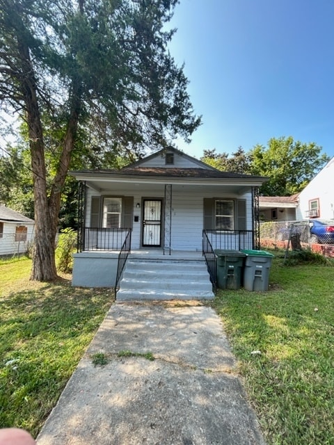 Photo - 253 Silverage Ave
