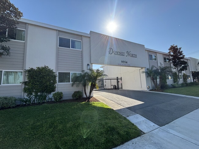 Building Photo - Downey North Apartments