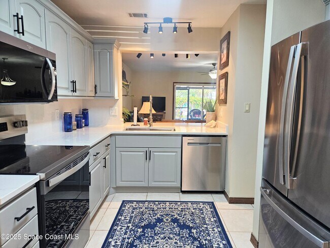 Foto del edificio - 402 Sailfish Ave