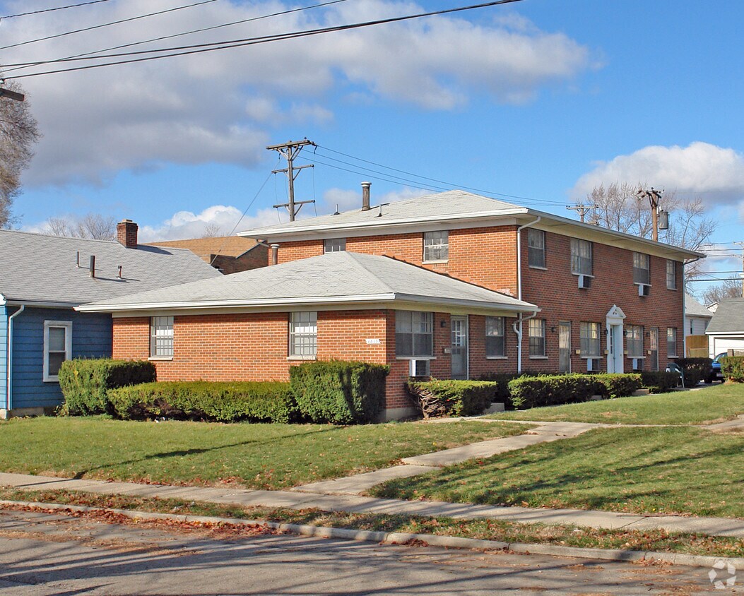 Primary Photo - 1619 Tuttle Ave
