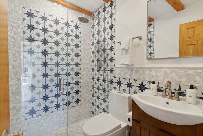 Foto del edificio - 5890 NE 22nd Ave