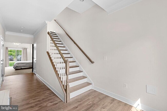 Foto del edificio - 15292 Westham Ct