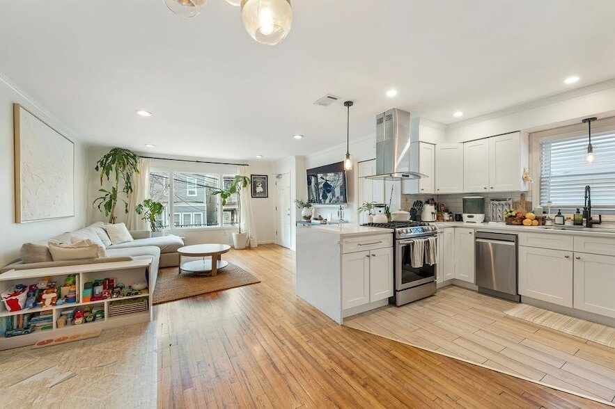 Photo - 640 38th Street Unit 1