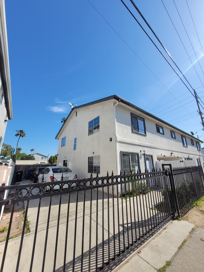 Building Photo - 25207 Frampton Ave