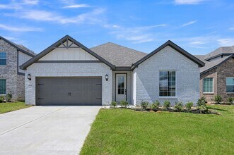 Building Photo - 23110 Dadi Orchid Dr