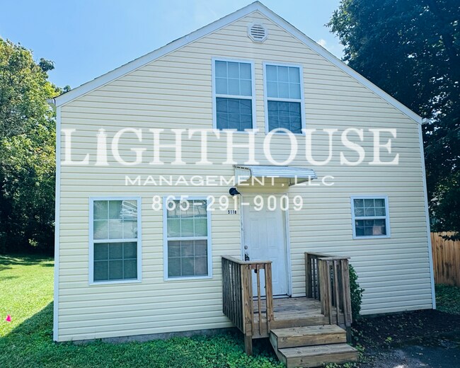 Foto del edificio - 5118 Woodglen Dr NW