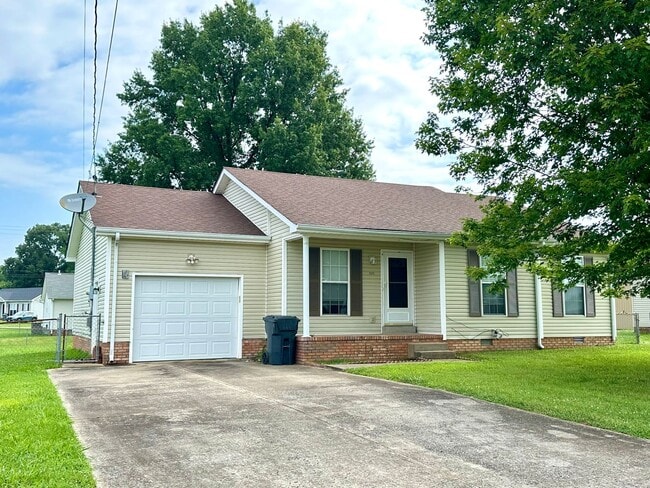 Building Photo - 531 Gainey Dr