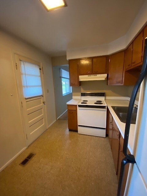 Building Photo - 456 Burman Ave
