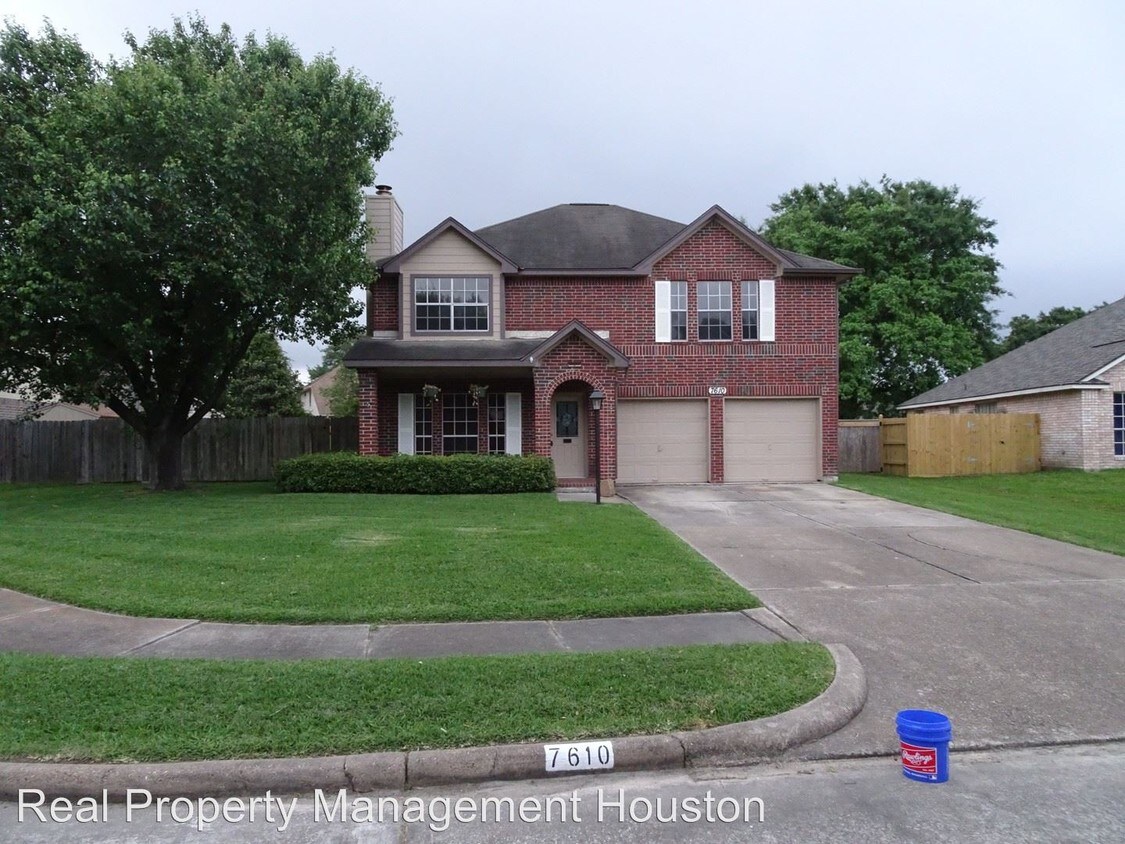 Primary Photo - 3 br, 2.5 bath House - 7610 Caddo Ct