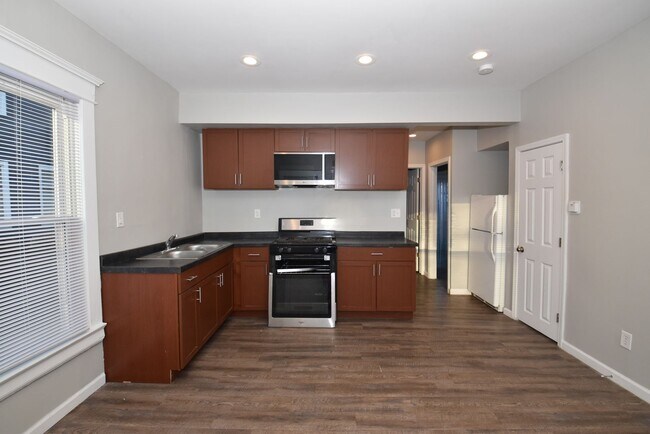 Foto del edificio - 111-113 S West St Mishawaka