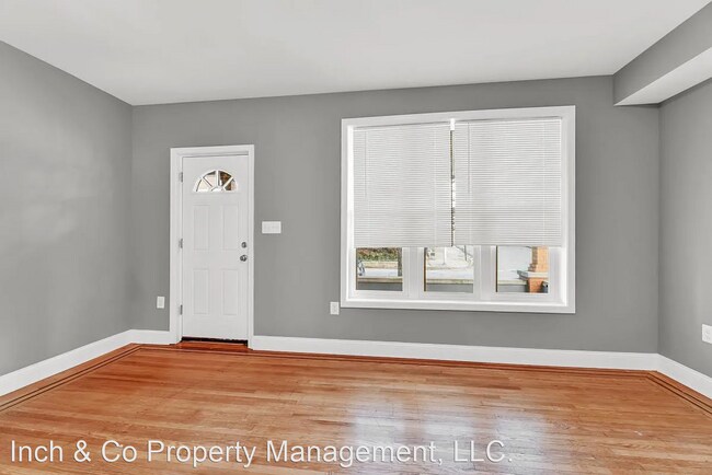 Foto del edificio - 3 br, 2 bath House - 4269 Sheldon Ave