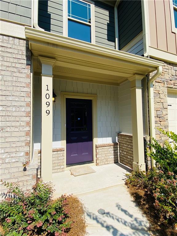 Foto del edificio - 1099 N Village Dr