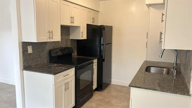 Foto del edificio - 1140 SW 30th St