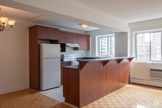 Building Photo - 3421 Rue Drummond