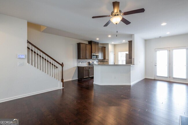 Building Photo - 5068 Longview Walk