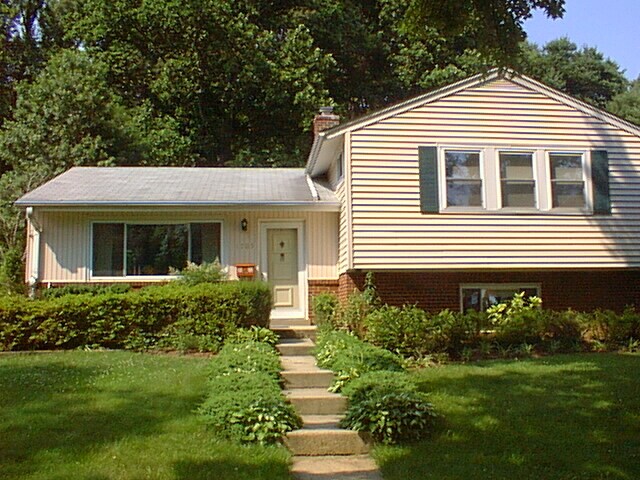 Foto principal - 1705 Woodman Ave