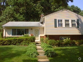 Building Photo - 1705 Woodman Ave