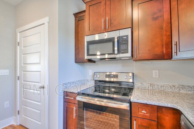 Building Photo - 3012 Coriander Dr
