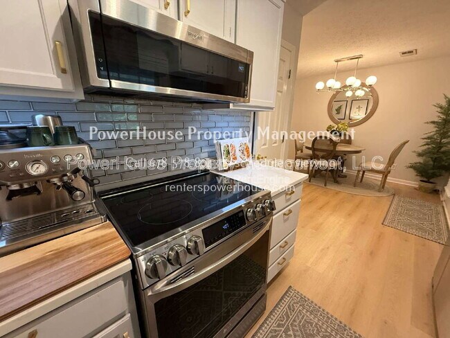 Building Photo - 179 High Creek Dr