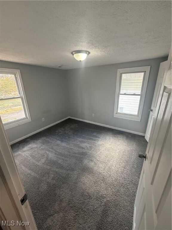 Foto del edificio - 702 Grace Ave