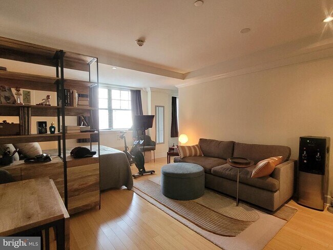 Foto del edificio - 1701 Locust St