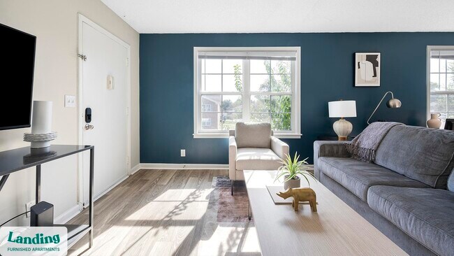 Building Photo - 231 New Shackle Island Rd