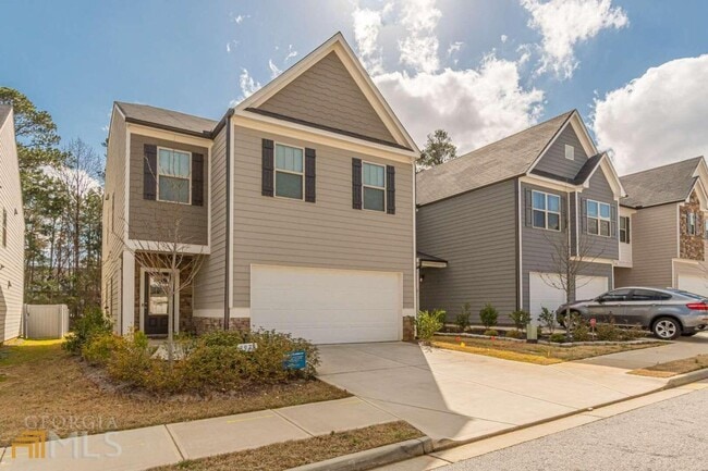 Building Photo - 3978 Lake Manor Way