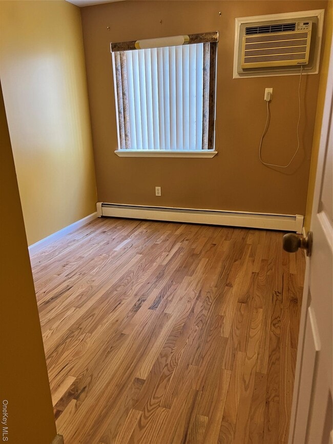 Foto del edificio - 169-11-169105 105th Ave