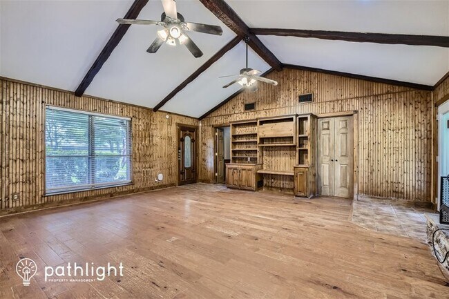 Building Photo - 1090 Ashford Ln